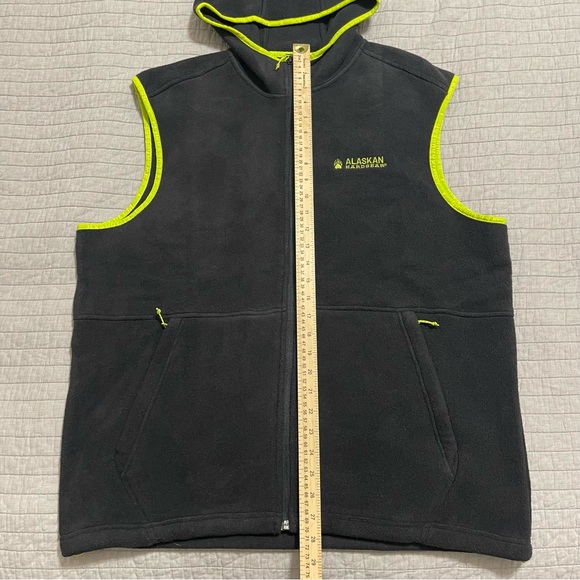 Alaskan HardGear by Duluth Trading Men's Fleece Hooded Black Full Zip Vest Large - Picture 6 of 9